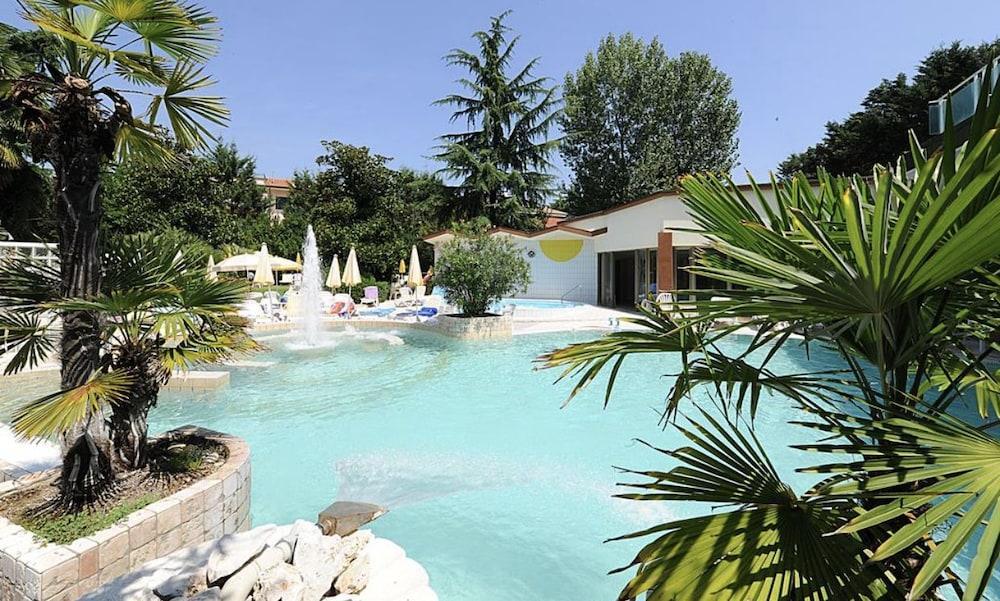 Hotel Terme Patria Abano Terme Buitenkant foto