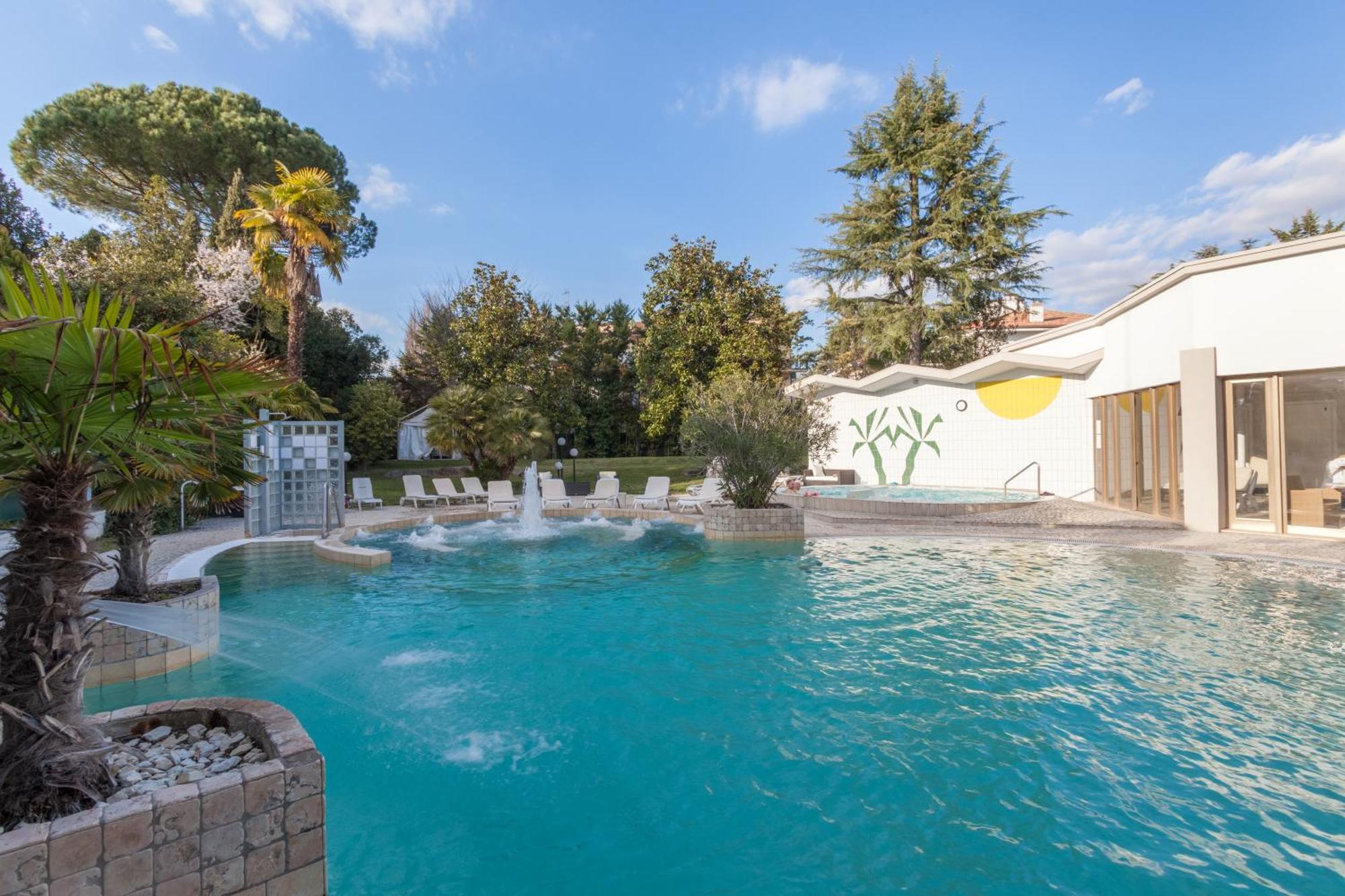 Hotel Terme Patria Abano Terme Buitenkant foto