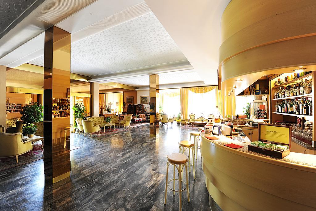 Hotel Terme Patria Abano Terme Buitenkant foto