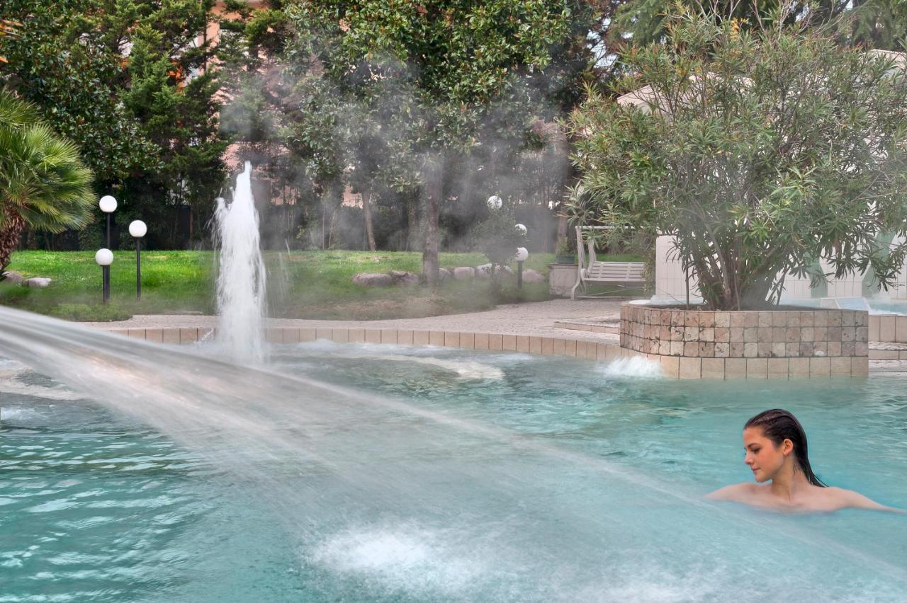 Hotel Terme Patria Abano Terme Buitenkant foto